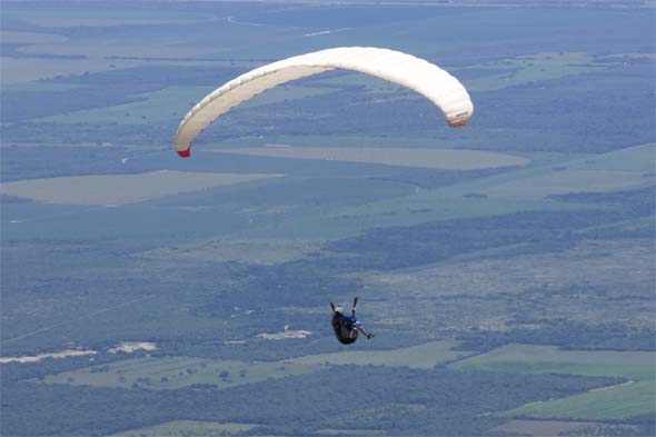 Parapente en Carpintería San Luis
