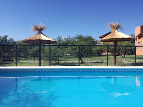 Punto Serrano - Piscina con Solarium