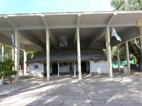 Primer escuela de Sarmiento San Francisco del Monte de Oro