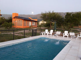 Punto Serrano - Piscina con Solarium
